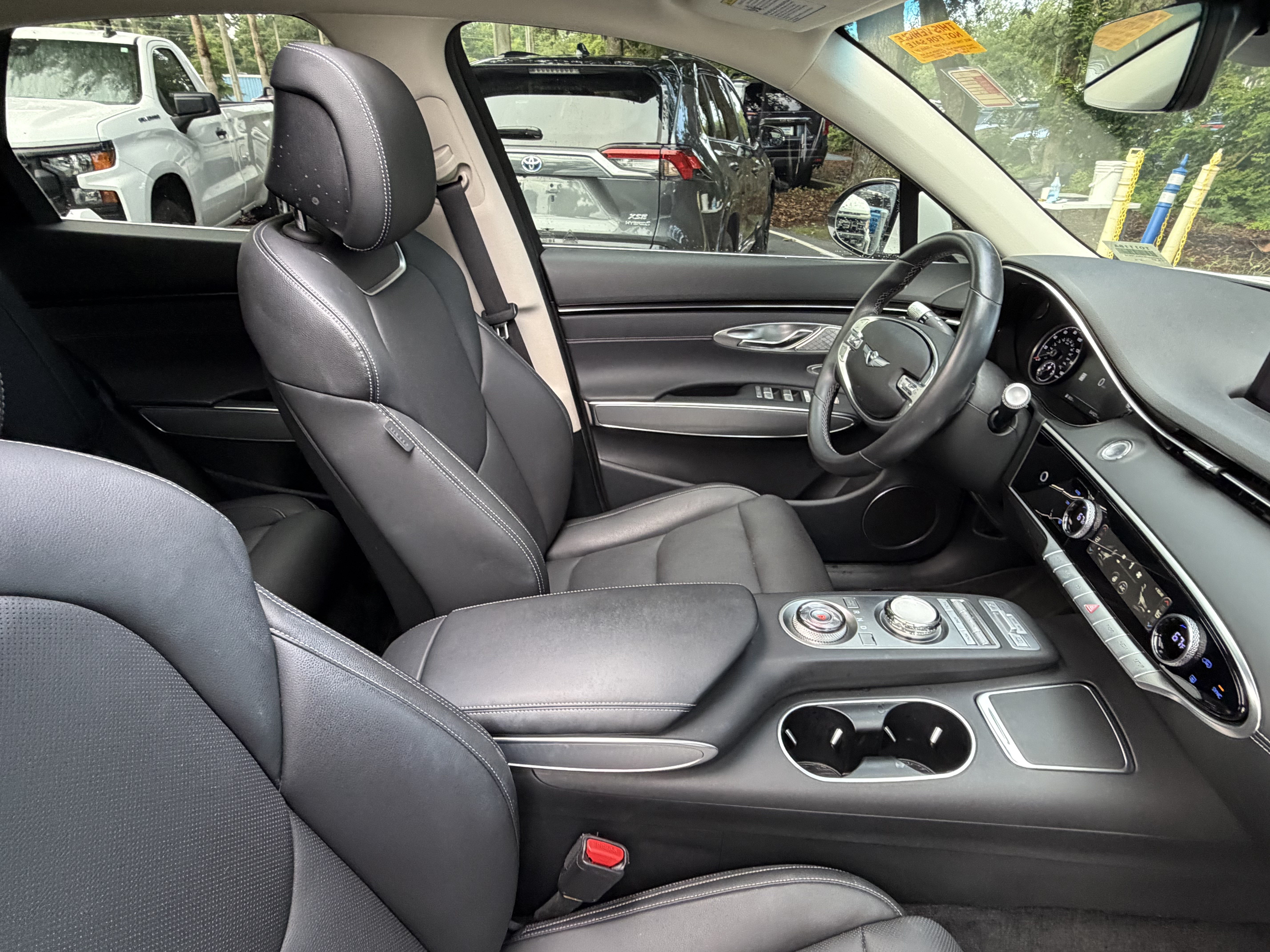 Used 2023 Genesis GV70 2.5T w/ Select Package AWD/4WD image 46