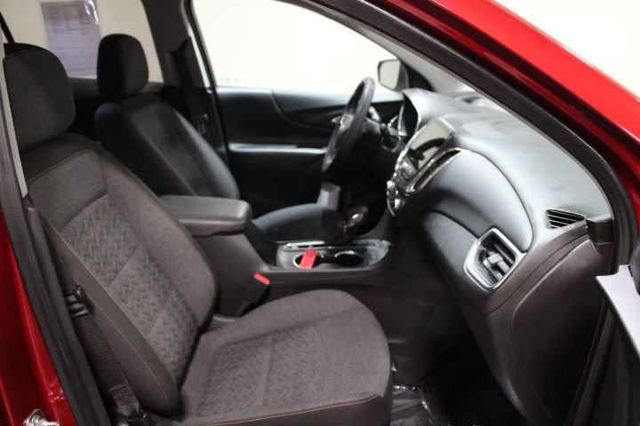 Used 2024 Chevrolet Equinox LT image 22