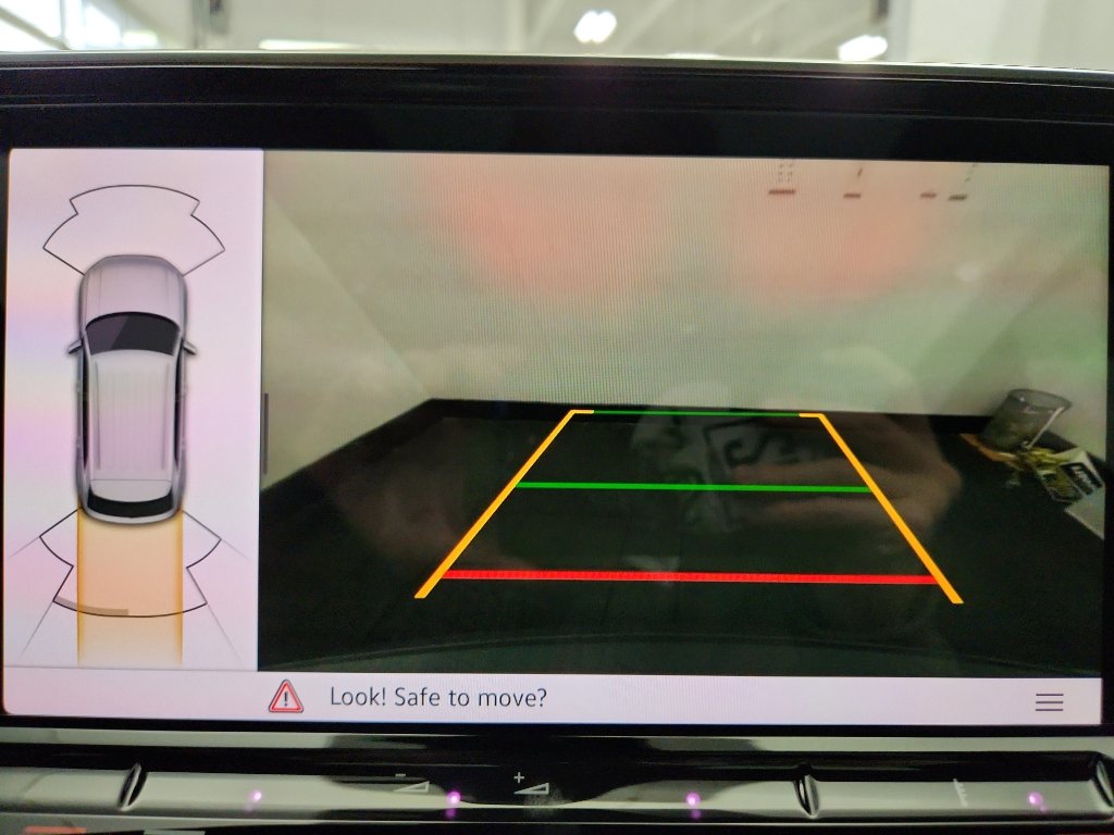 Certified 2025 Volkswagen Atlas Cross Sport SEL image 23