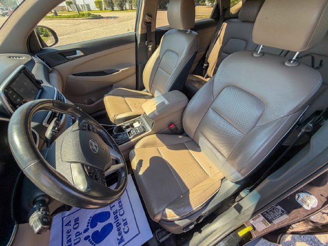 Used 2021 Hyundai Tucson Limited w/ Cargo Package FWD image 18