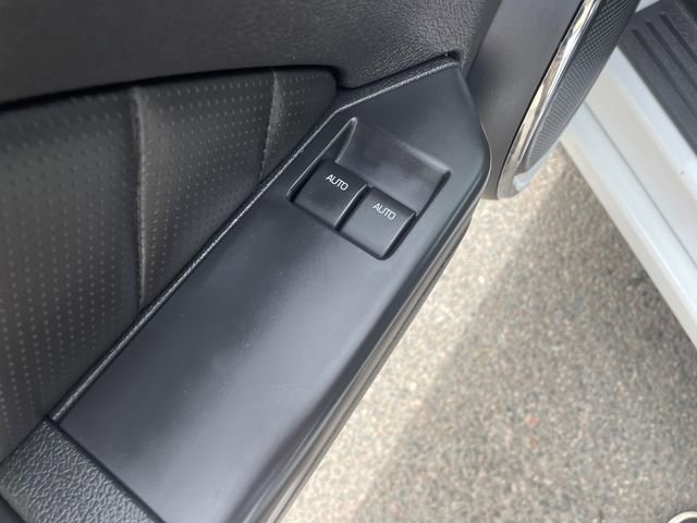 Used 2014 Ford Mustang GT Premium w/ GT Track Package RWD image 17
