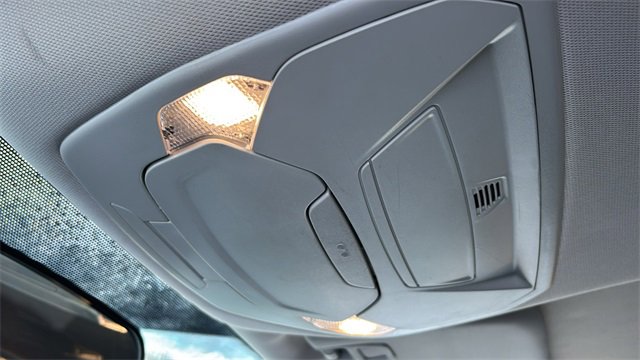 Used 2019 Ford Escape SE image 21