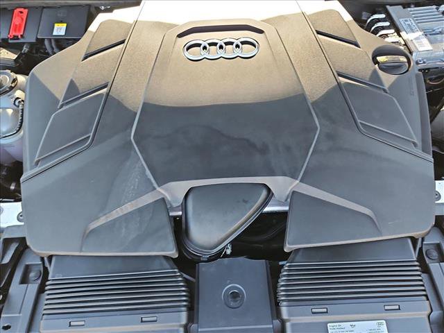Used 2020 Audi Q8 Prestige w/ Prestige Package image 23