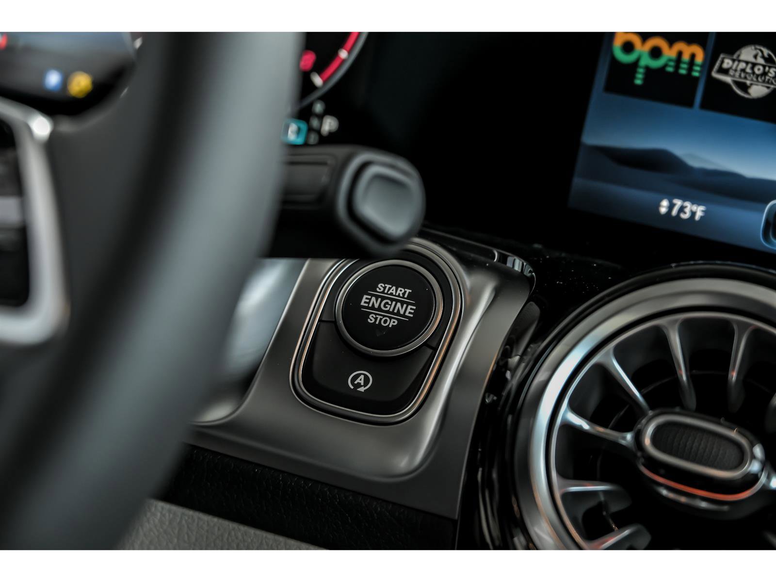 New 2026 Mercedes-Benz GLB 250 4MATIC image 13