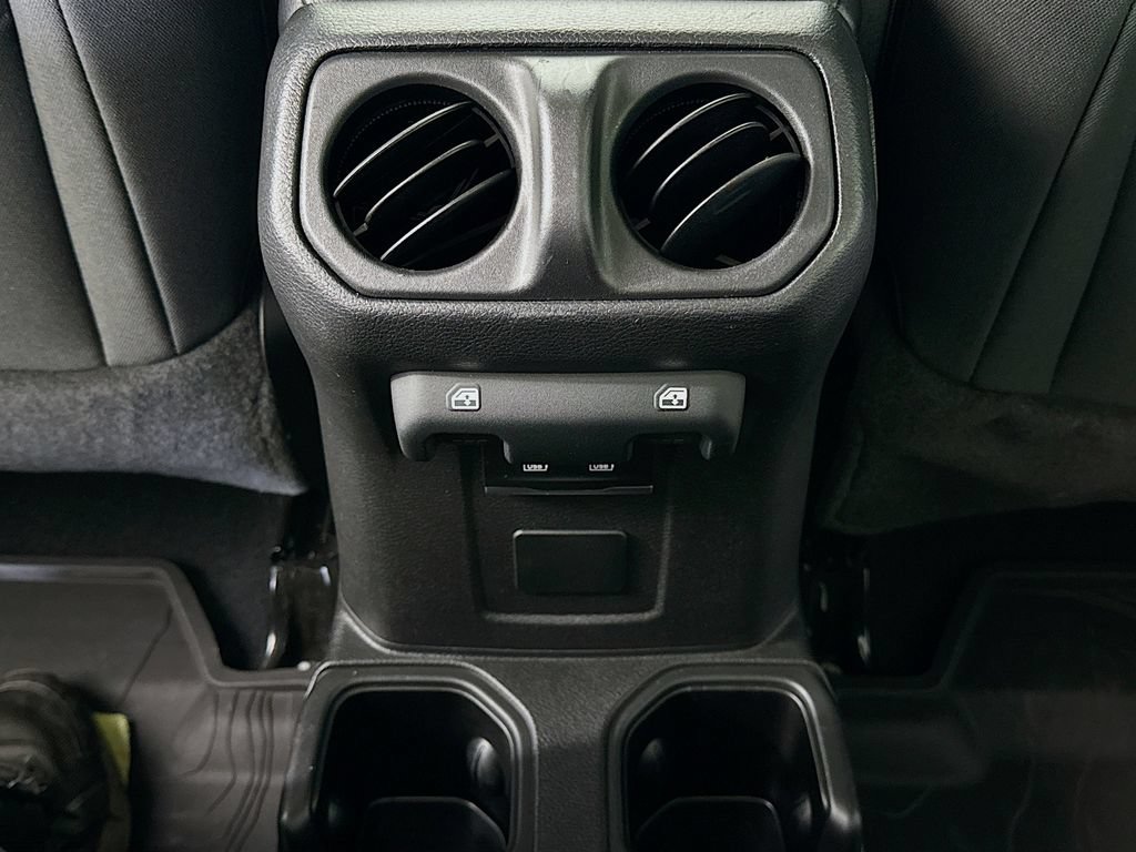 Used 2022 Jeep Gladiator Sport AWD/4WD image 30