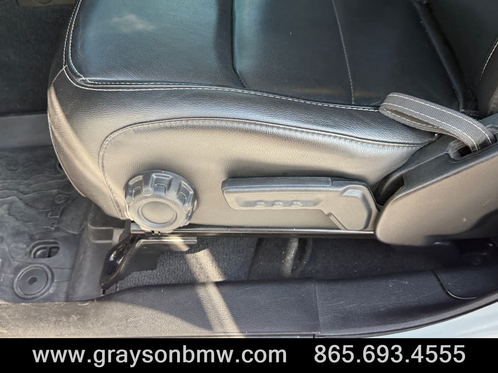 Used 2021 Jeep Gladiator Overland w/ Popular Equipment Package AWD/4WD image 15