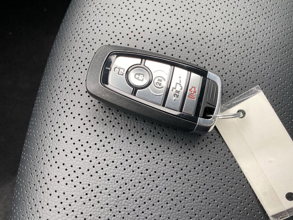 New 2025 Ford F150 Lariat image 38