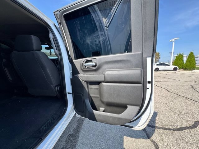 Used 2020 Chevrolet Silverado 2500 Custom w/ Custom Value Package RWD image 9