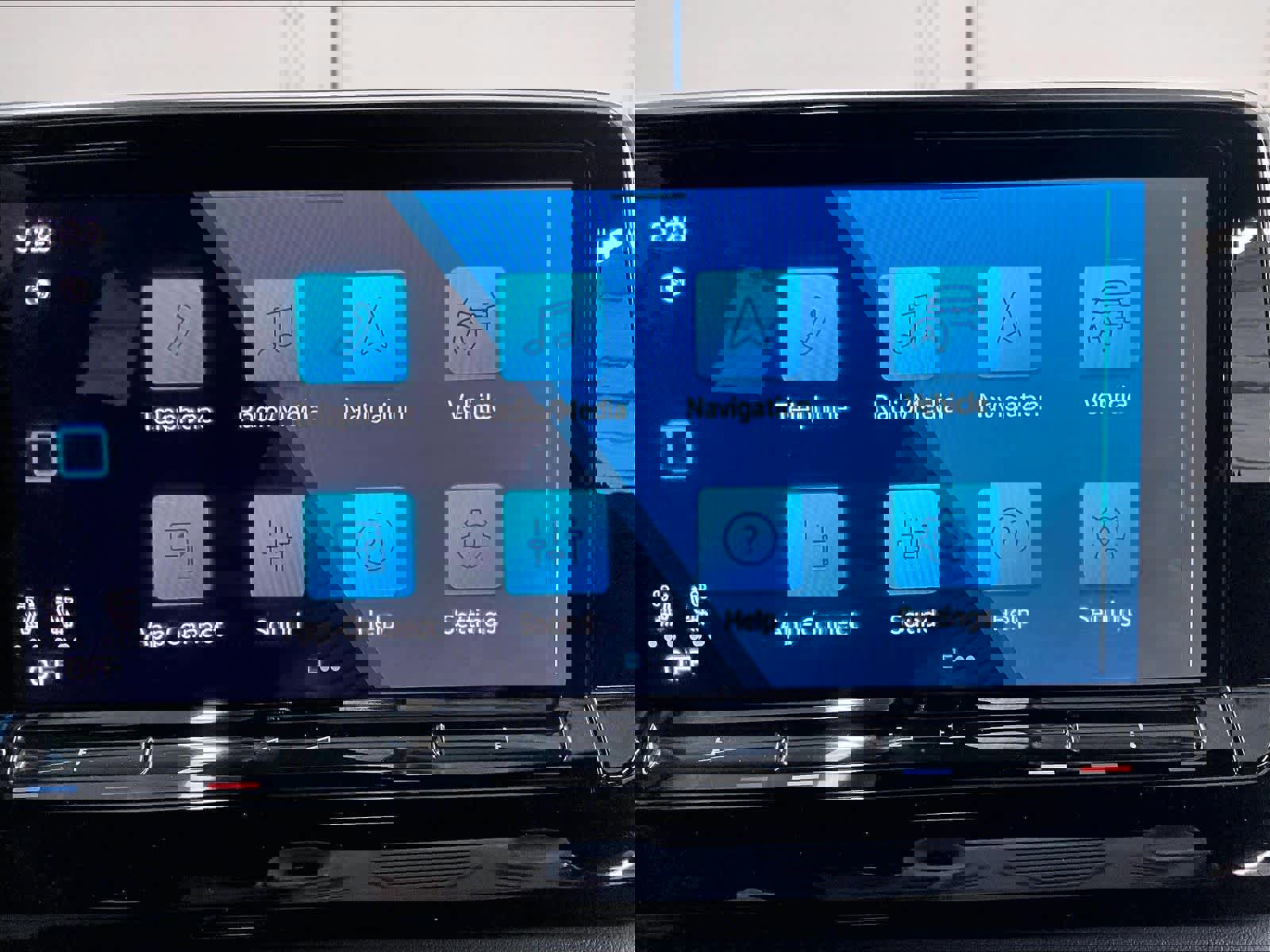 Used 2024 Volkswagen Atlas Cross Sport SE w/ Panoramic Sunroof Package image 37