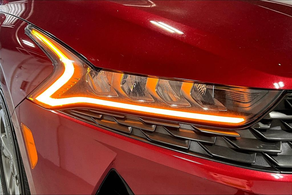 Used 2023 Kia K5 LXS image 36