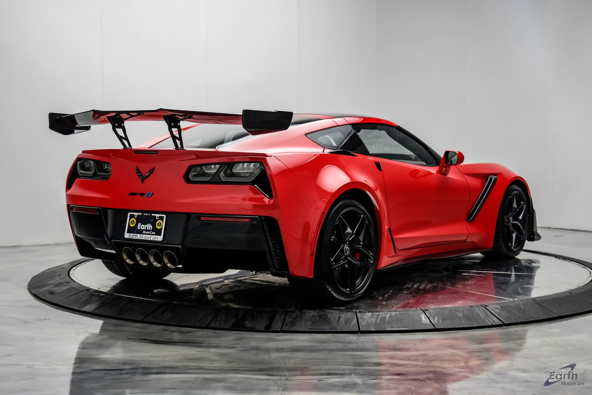 Used 2019 Chevrolet Corvette ZR1 RWD image 22