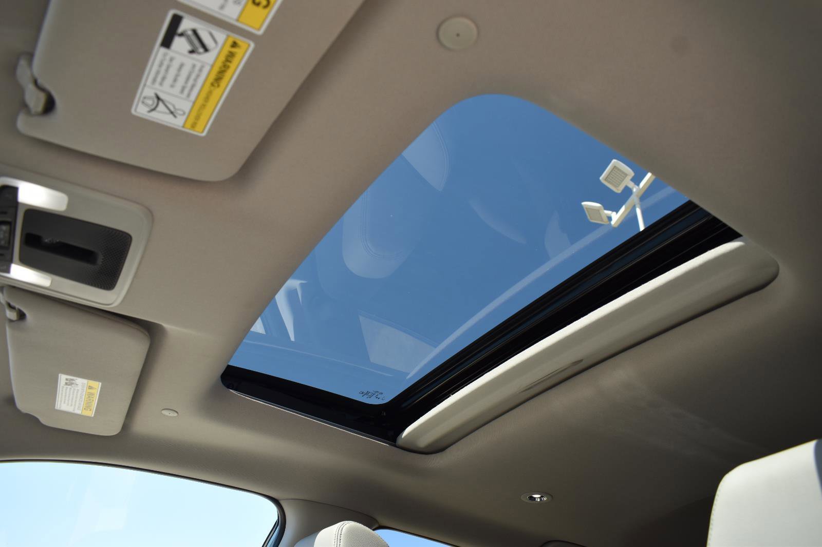 Used 2024 Honda HR-V EX-L image 12