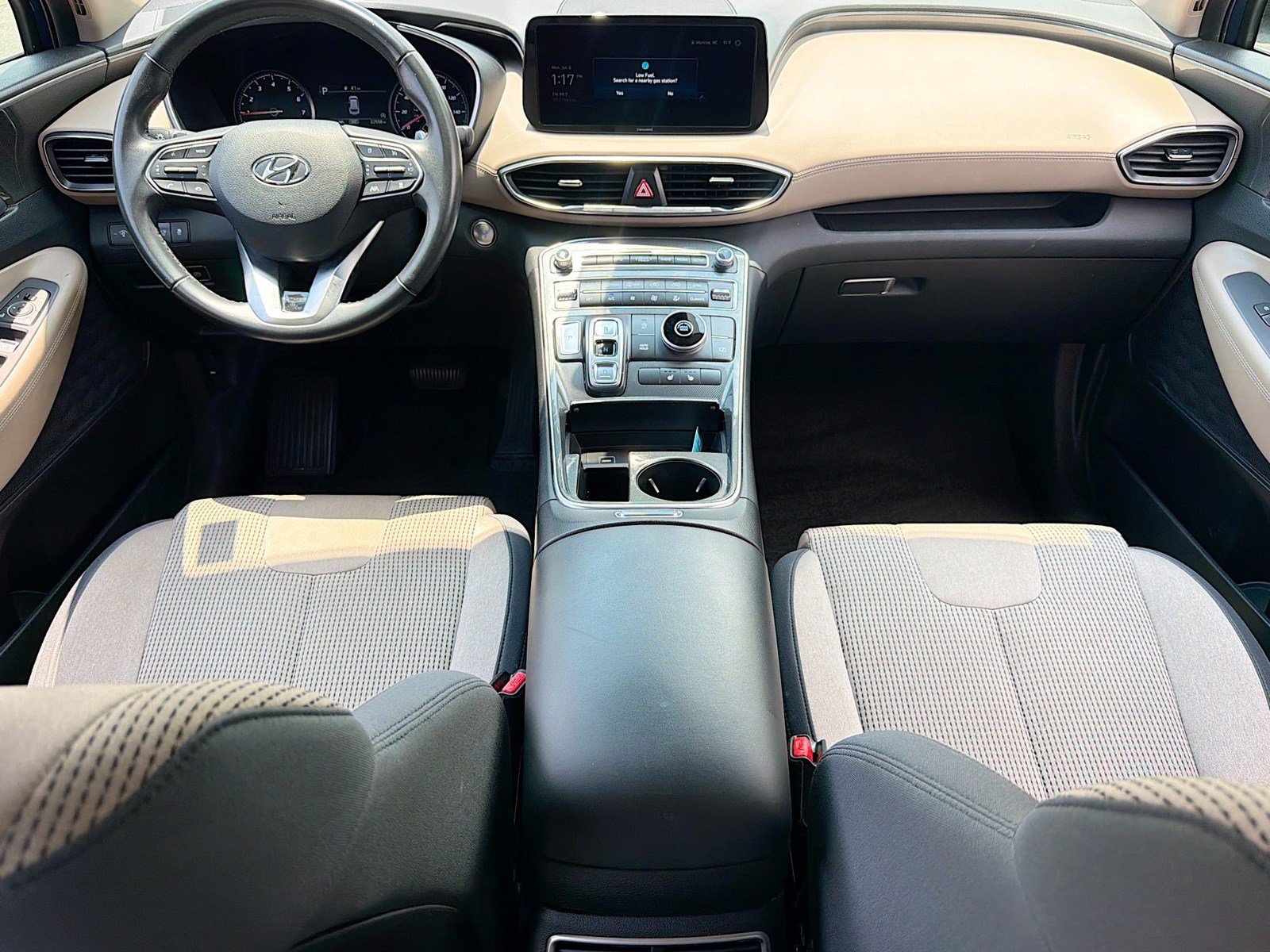 Used 2023 Hyundai Santa Fe SEL FWD image 31
