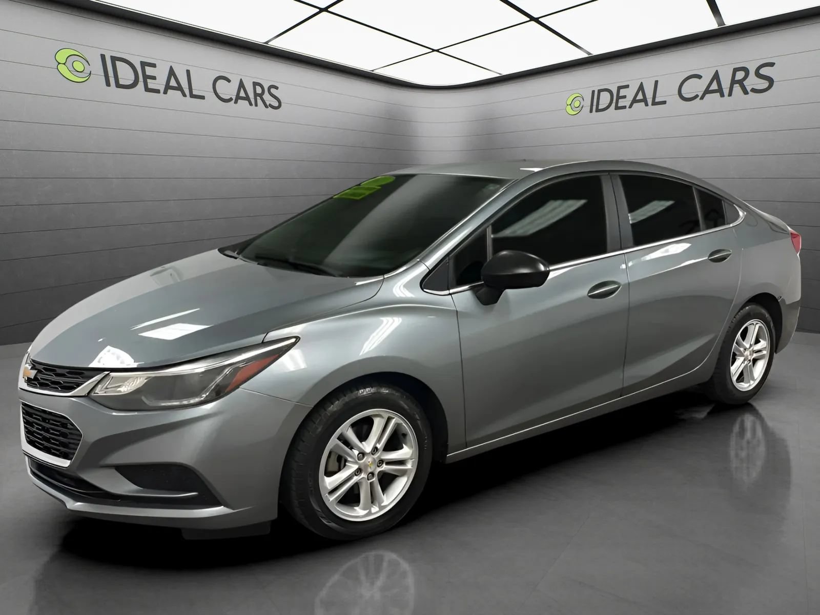 Used 2018 Chevrolet Cruze LT