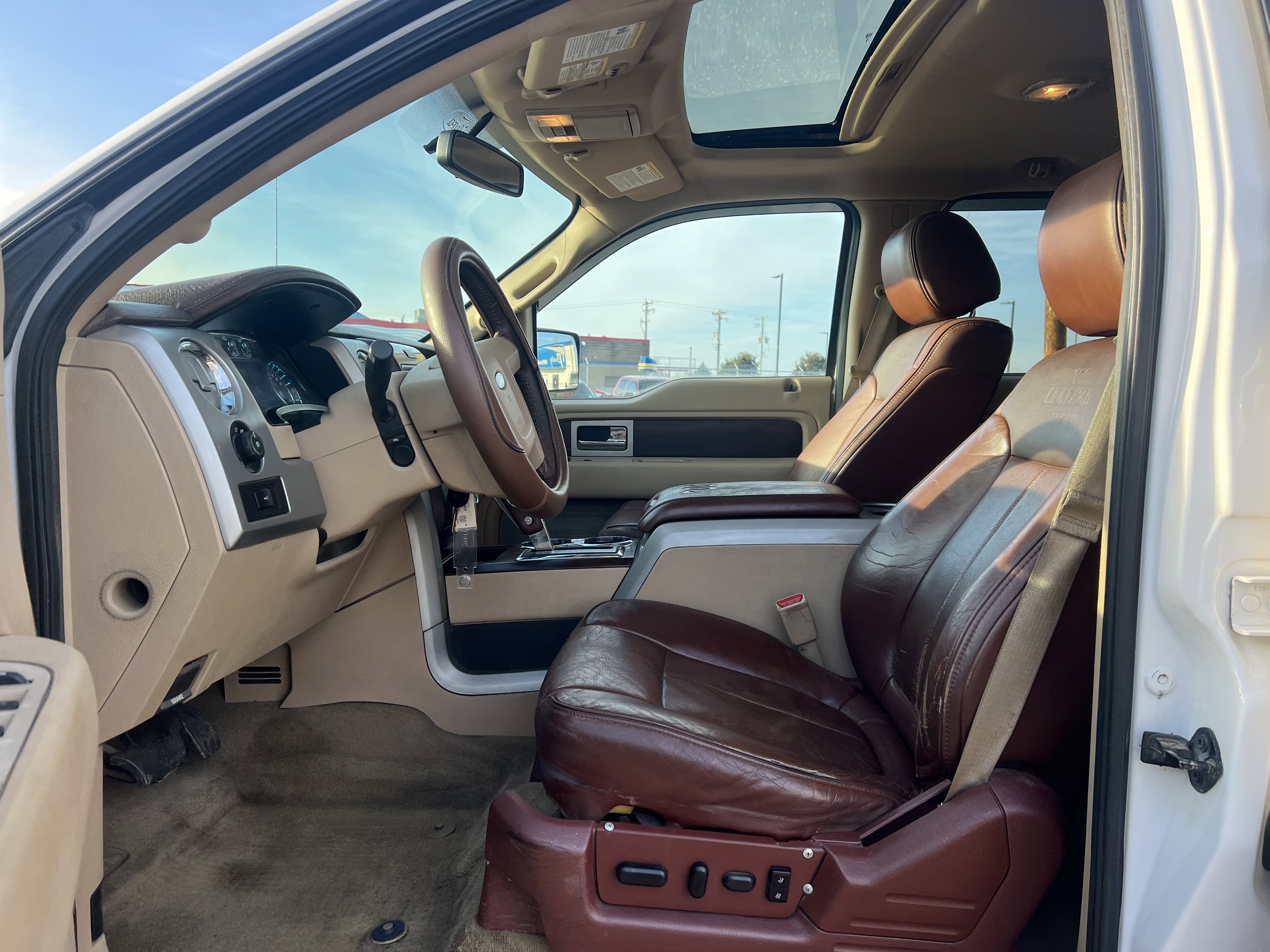 Used 2013 Ford F150 King Ranch w/ King Ranch Luxury Pkg image 15