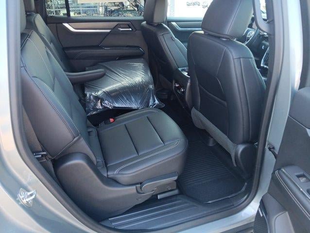 New 2026 GMC Acadia Elevation w/ Elevation Premium Package FWD image 16