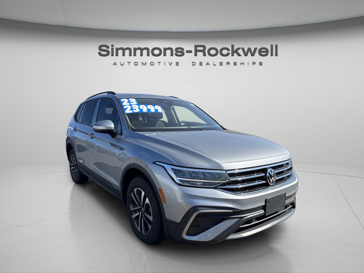 Used 2023 Volkswagen Tiguan S w/ Driver Assistance Package AWD/4WD image 6