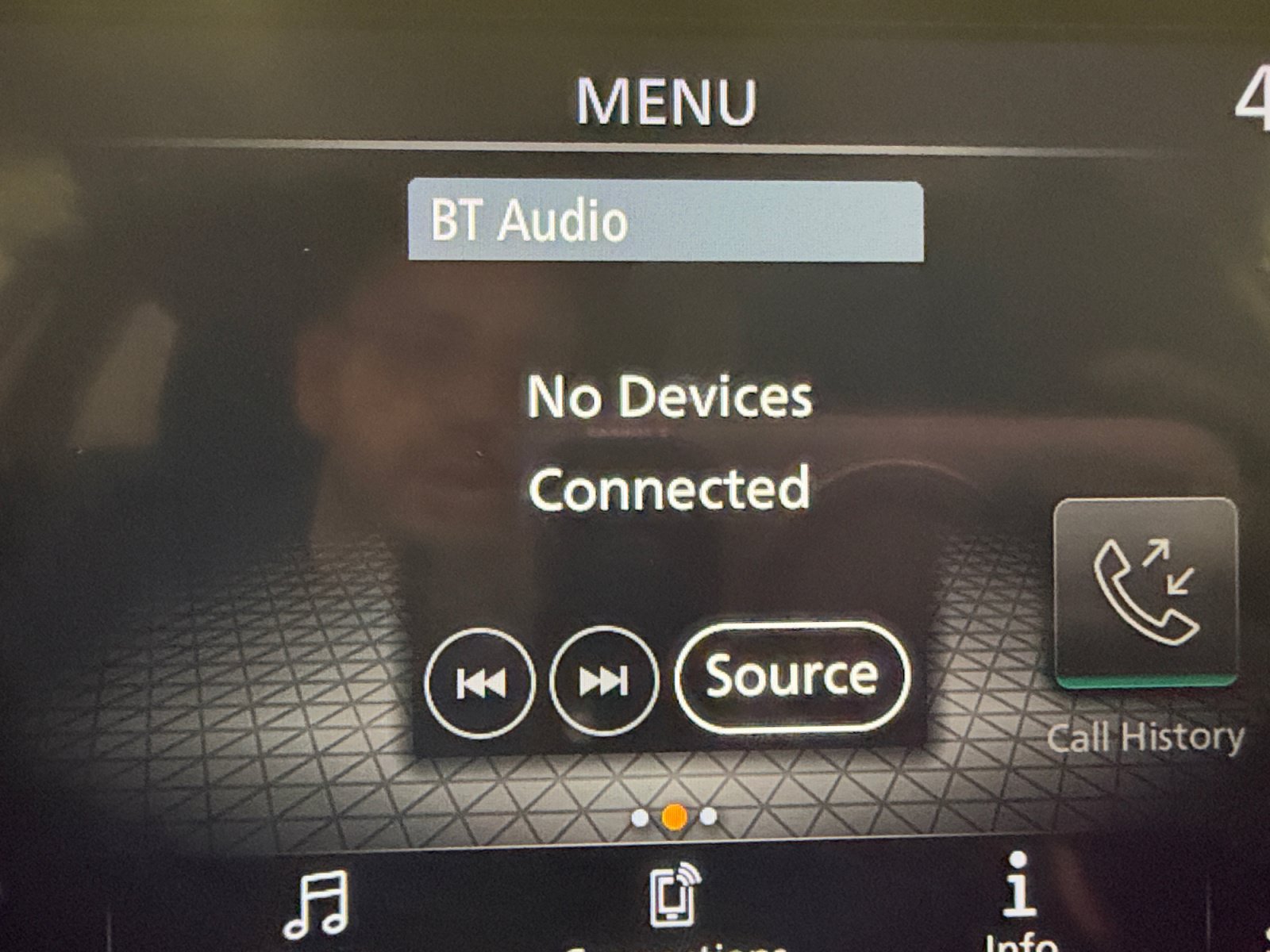 Used 2024 Nissan Rogue S FWD image 16