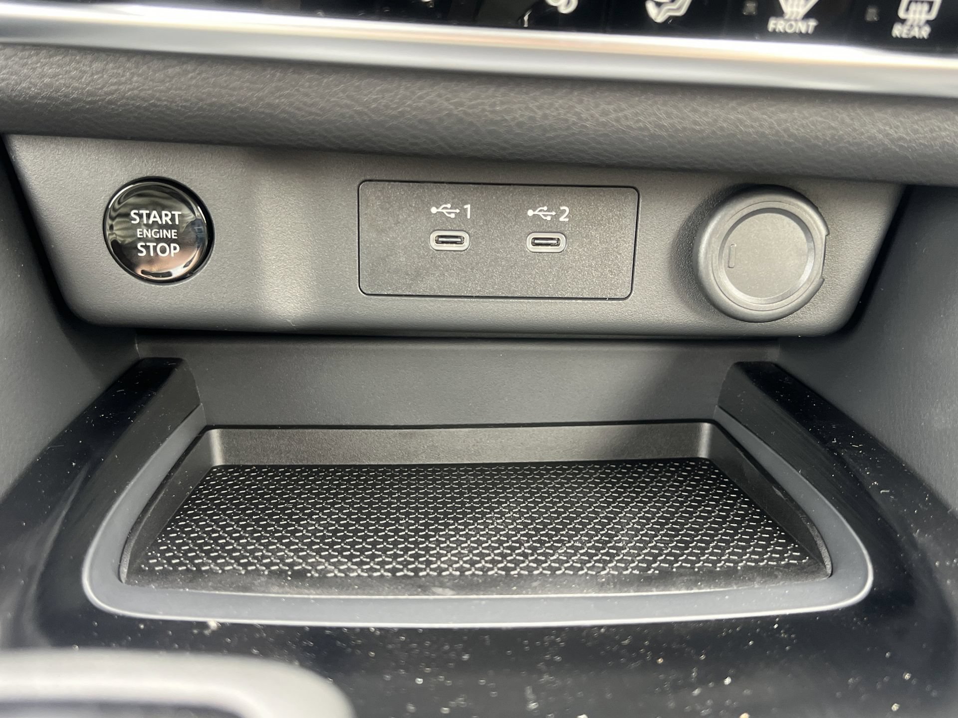 New 2026 Nissan Rogue Dark Armor FWD image 6