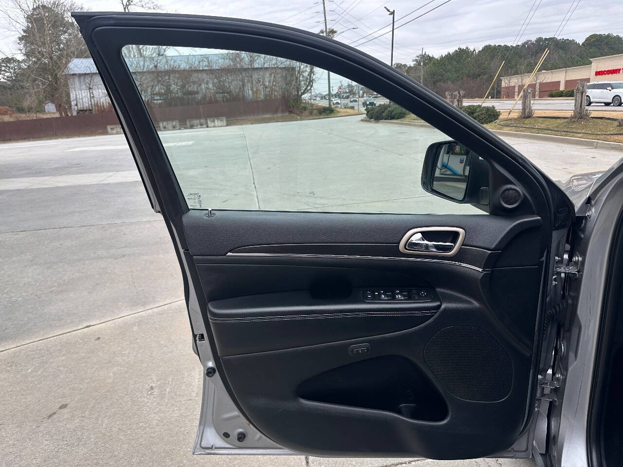 Used 2014 Jeep Grand Cherokee Limited image 21