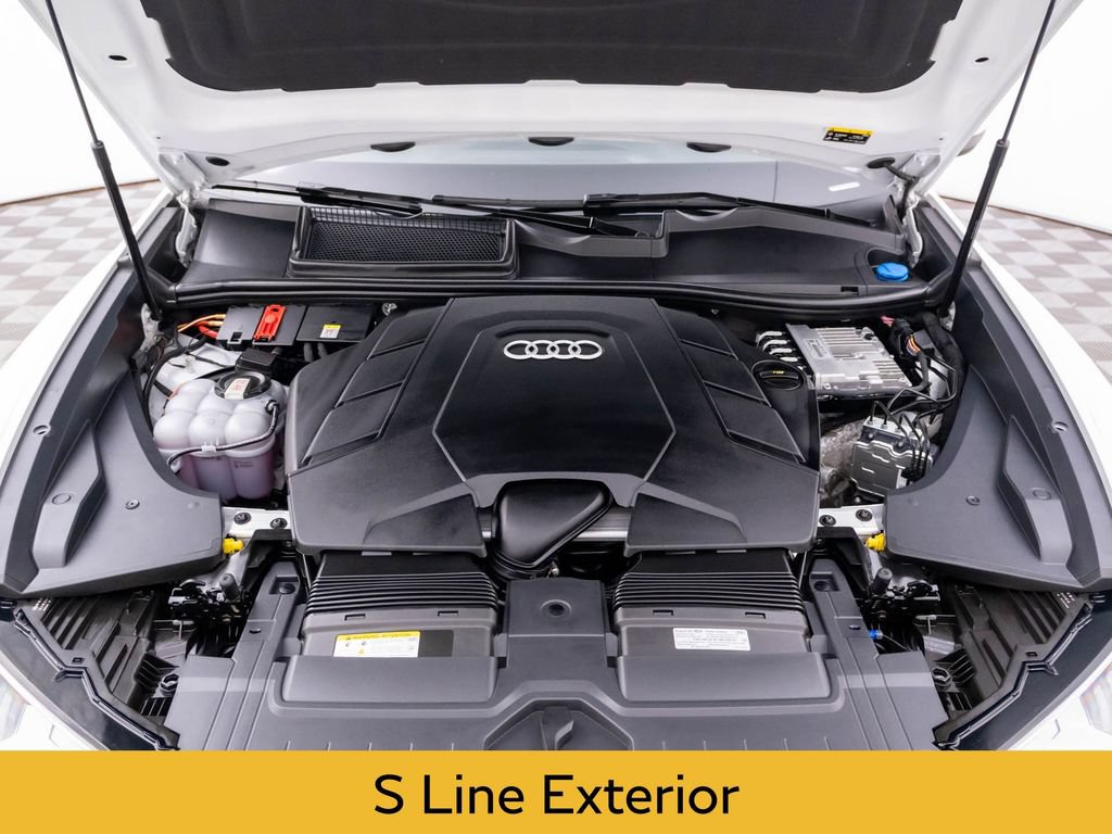 Used 2023 Audi Q8 Premium Plus w/ Premium Plus Package AWD/4WD image 30