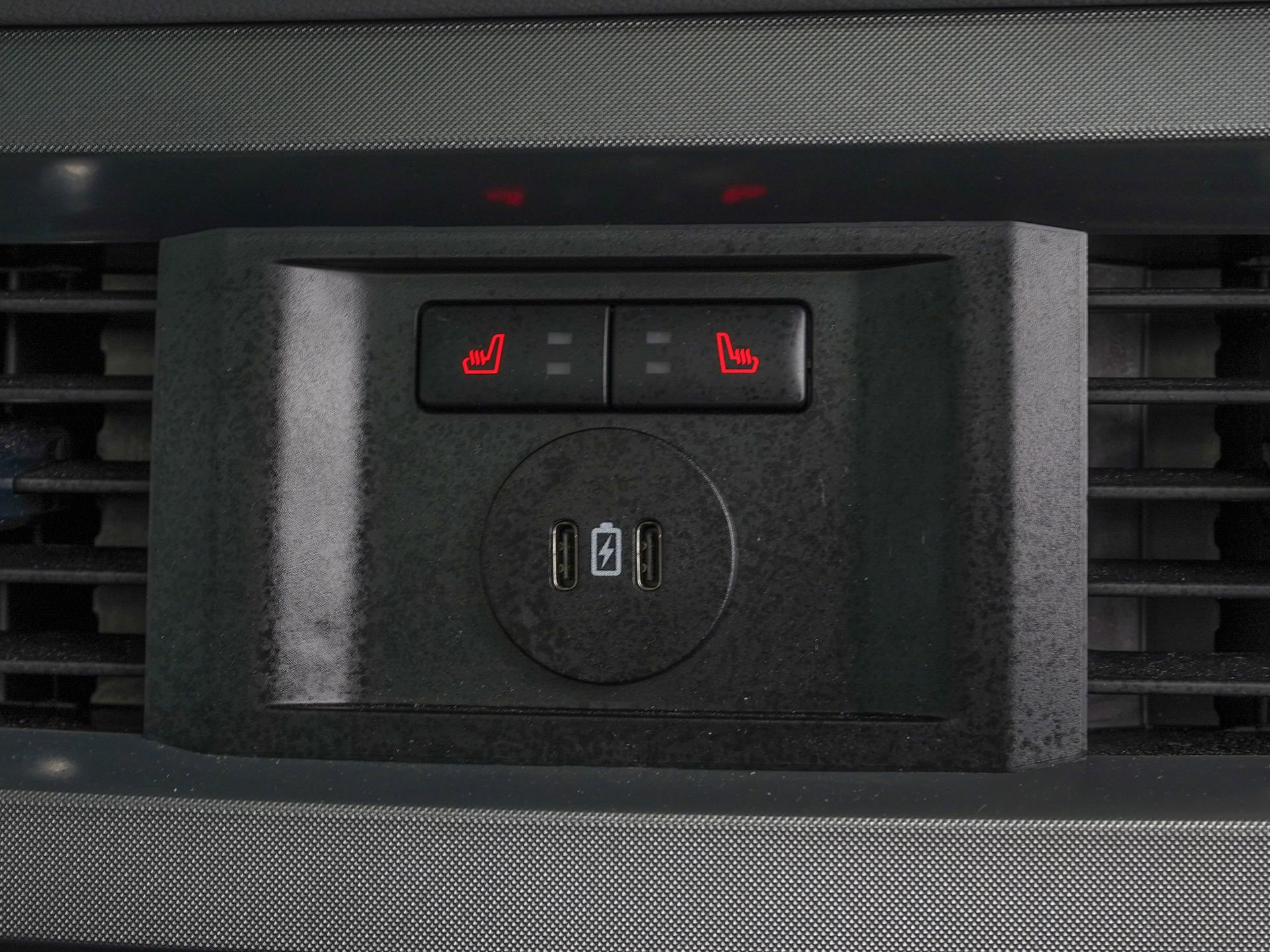 Used 2024 Ford F250 Limited w/ FX4 Off-Road Package AWD/4WD image 10