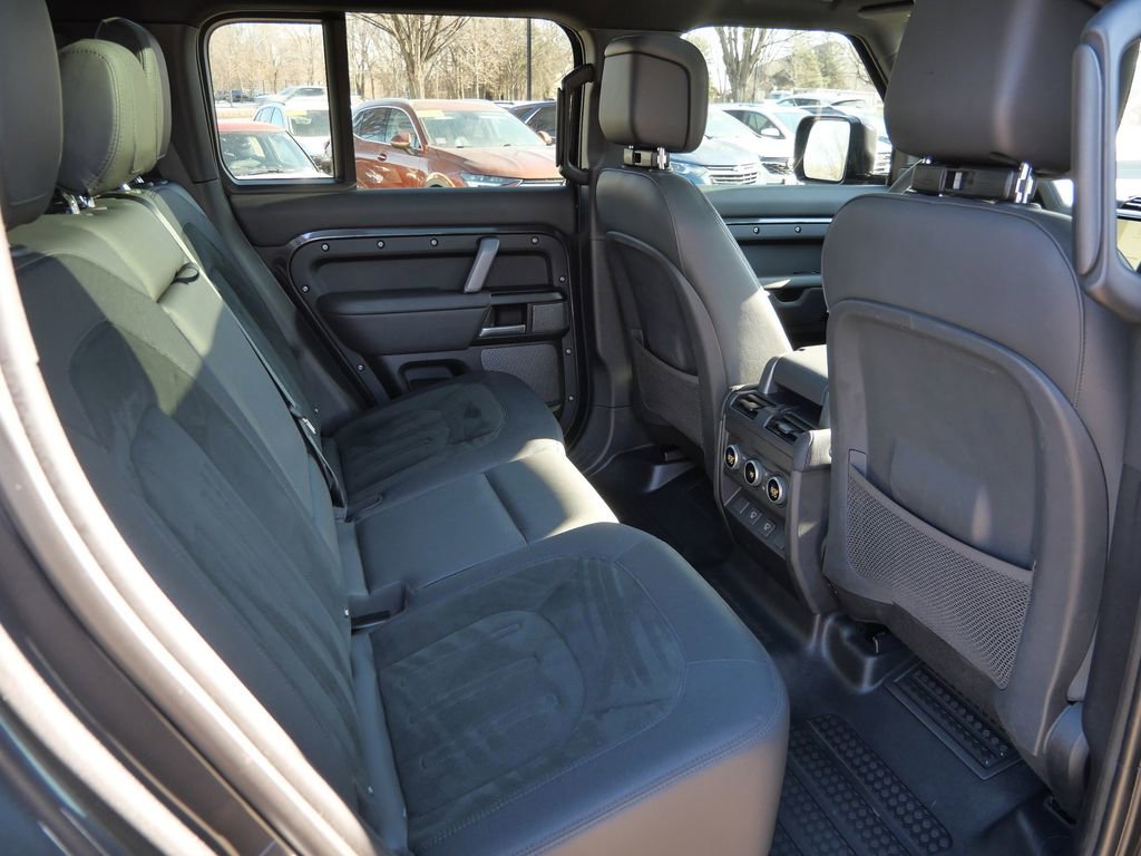 Used 2024 Land Rover Defender 110 Carpathian Edition AWD/4WD image 20