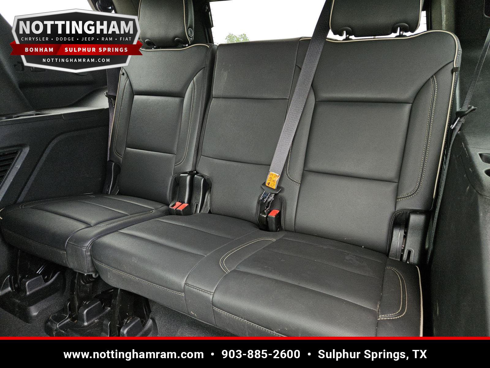 Used 2024 GMC Yukon SLT RWD image 30