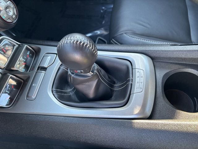 Used 2011 Chevrolet Camaro SS image 23