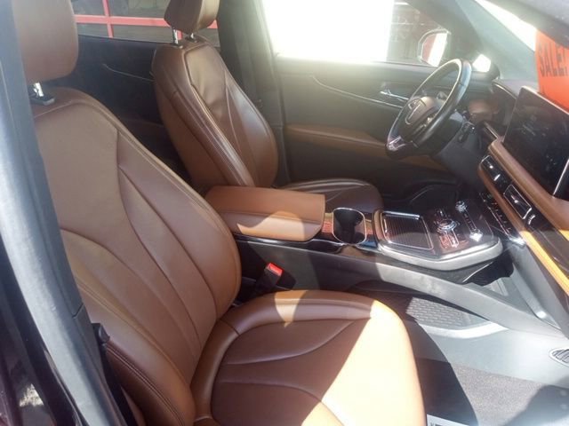 Used 2021 Lincoln Nautilus Reserve image 13