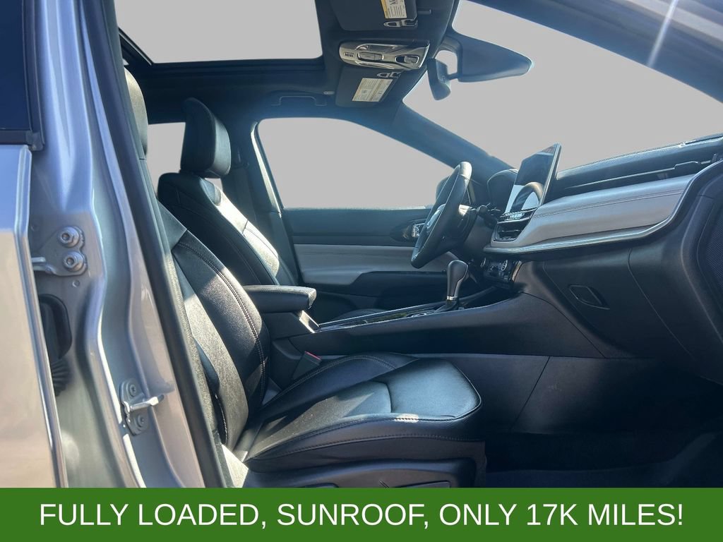 Certified 2024 Jeep Compass Limited w/ Sun and Sound Group AWD/4WD image 16
