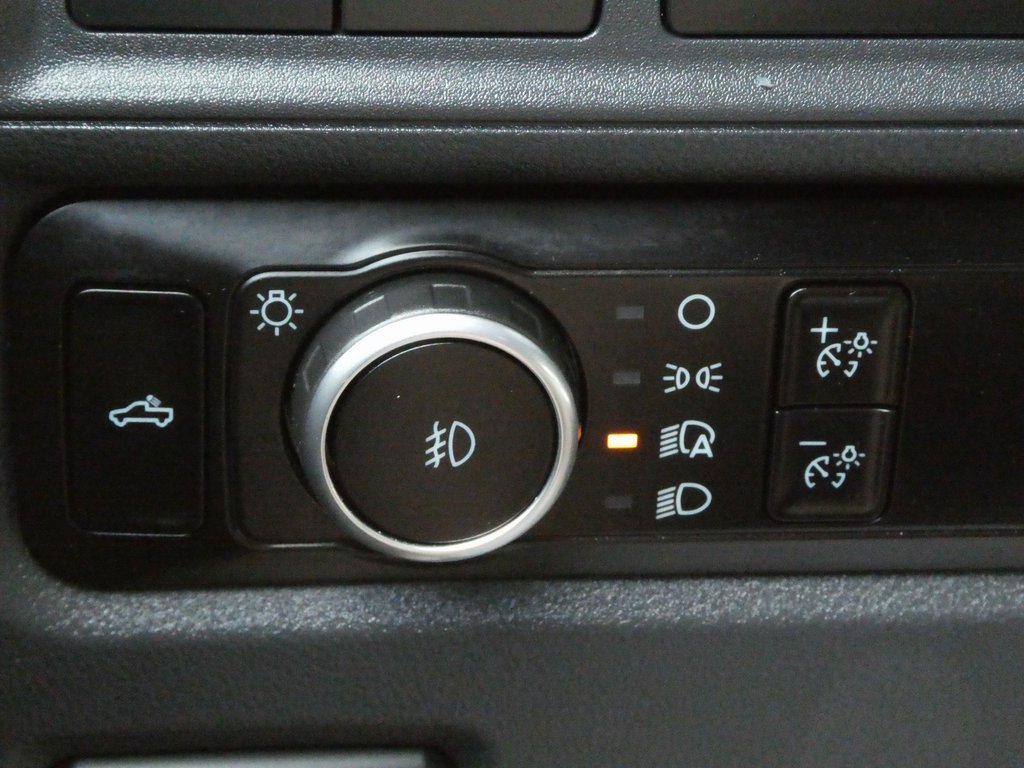 Used 2023 Ford F150 XLT w/ Equipment Group 302A High image 15