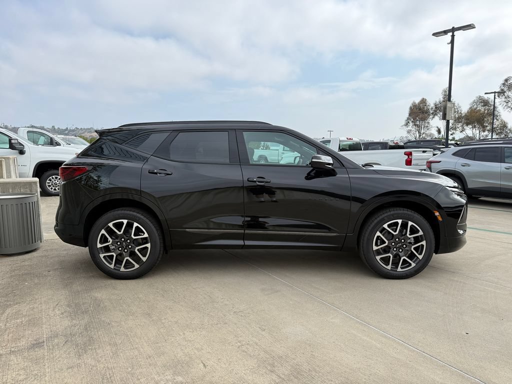 New 2026 Chevrolet Blazer RS FWD image 5
