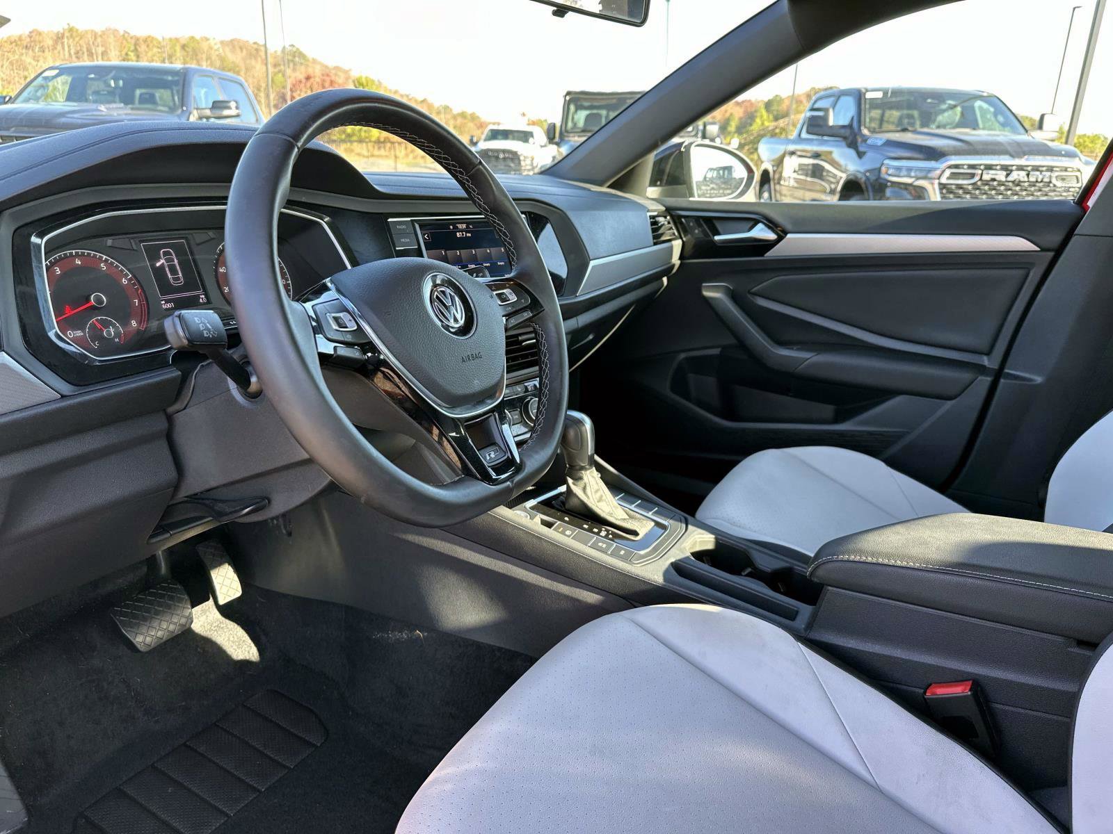 Used 2021 Volkswagen Jetta R-Line image 32
