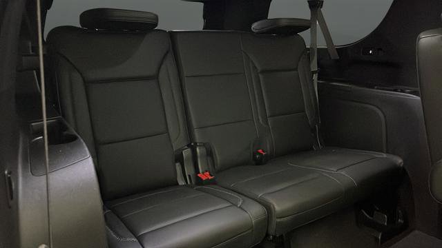 Used 2023 GMC Yukon XL Denali AWD/4WD image 28