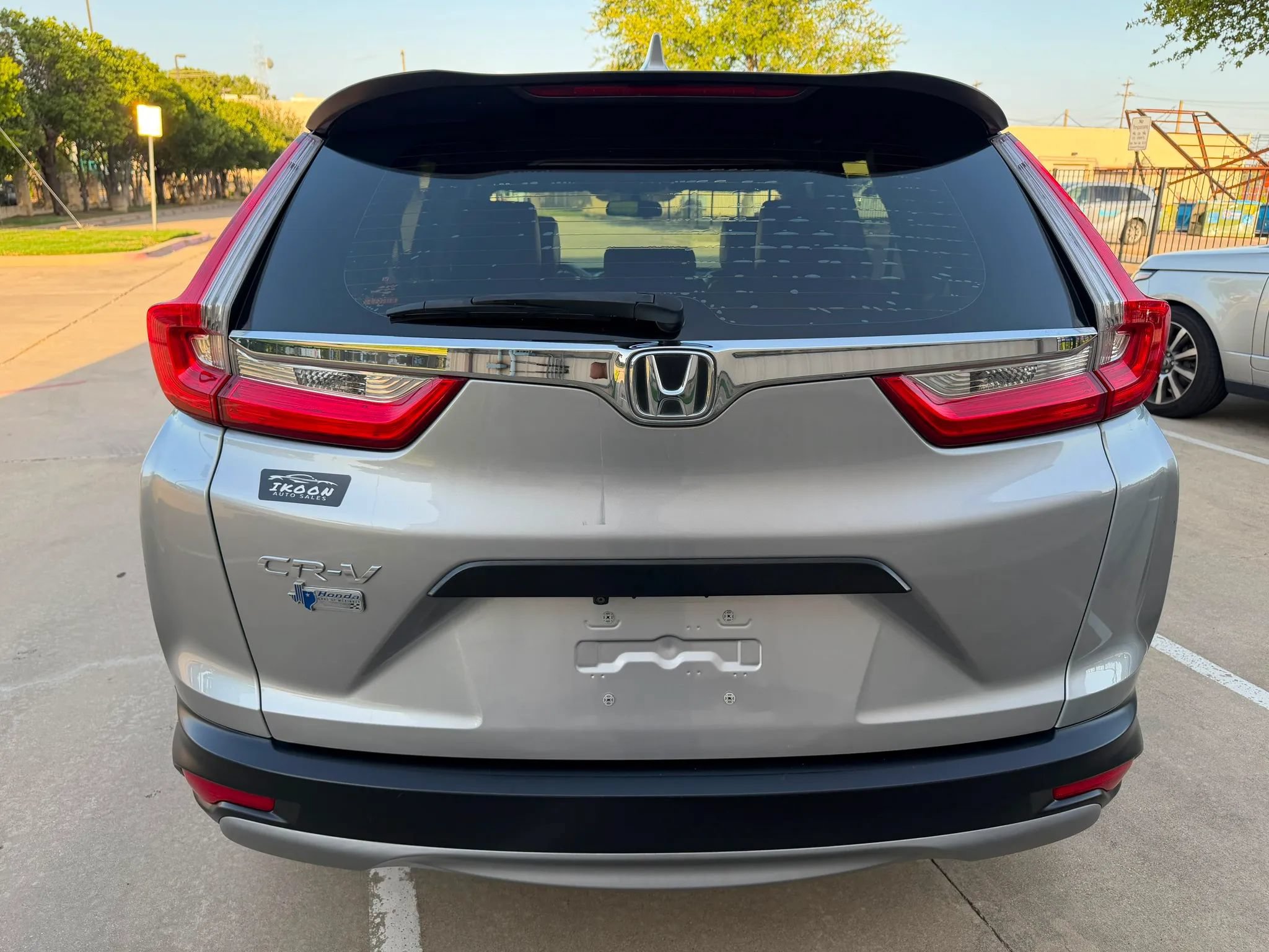 Used 2018 Honda CR-V LX image 6