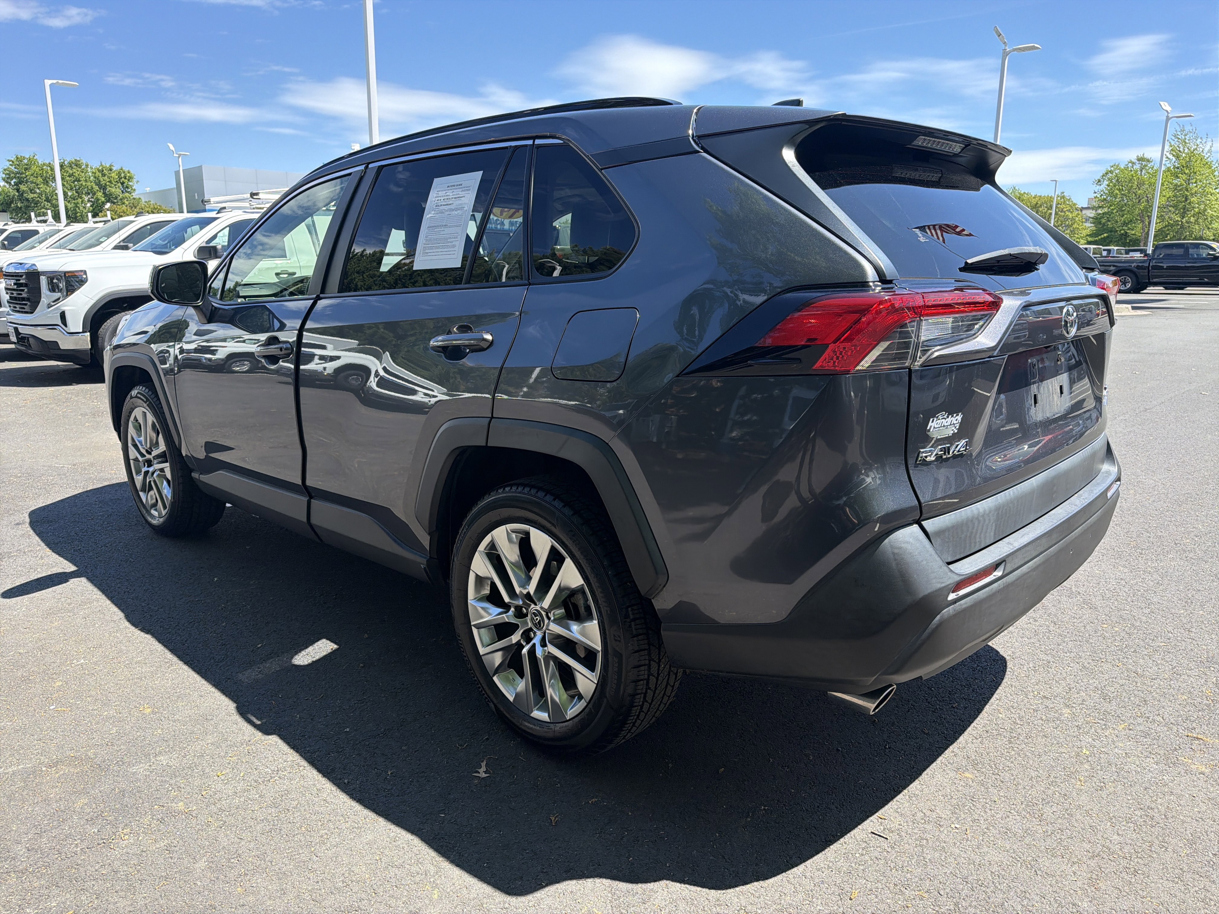 Used 2019 Toyota RAV4 XLE Premium w/ Cold Weather Package image 8