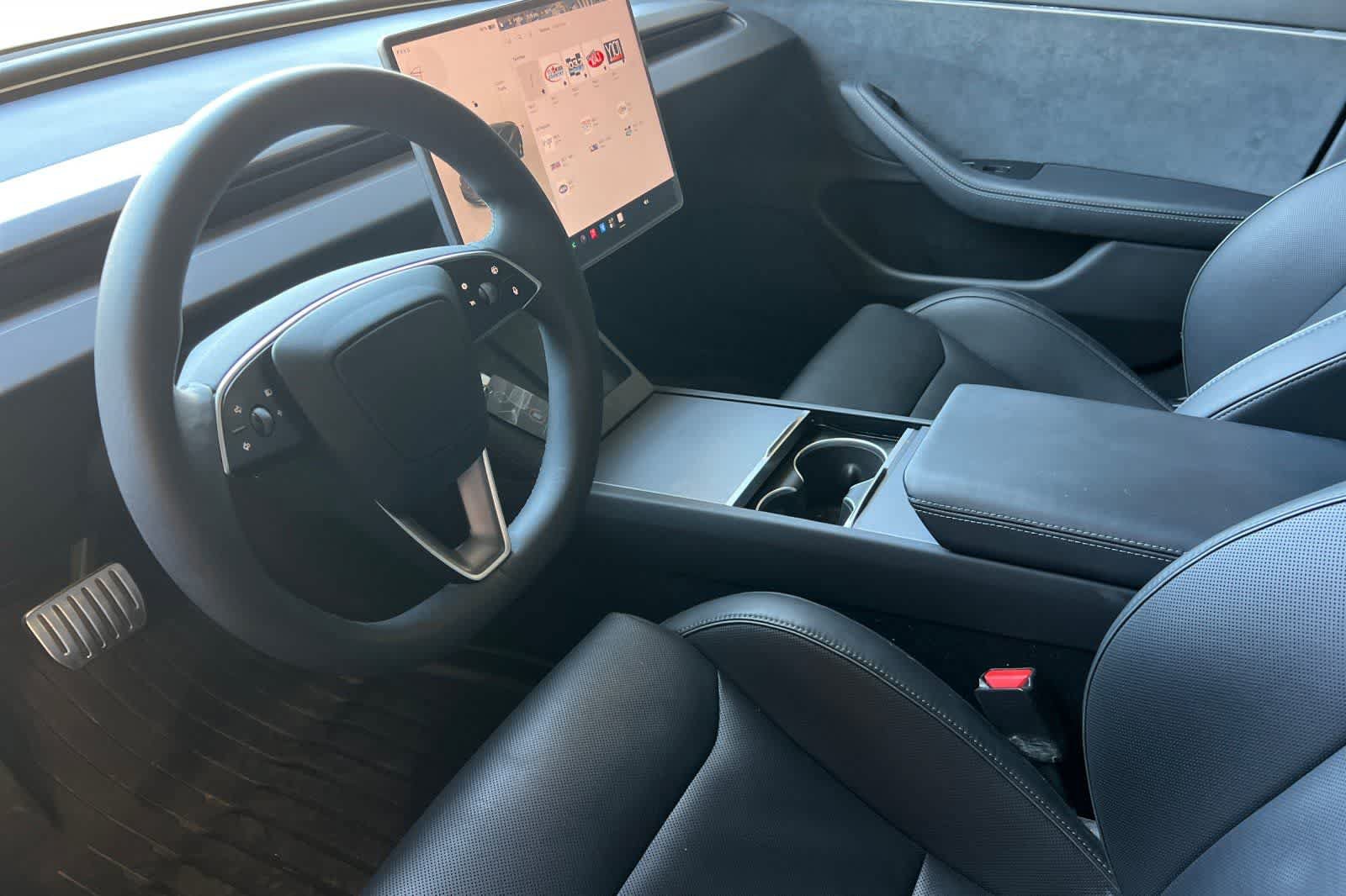 Used 2024 Tesla Model 3 Performance AWD/4WD image 12