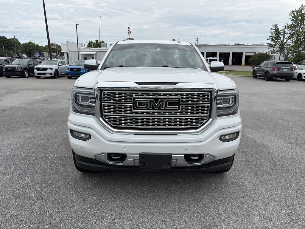 Used 2017 GMC Sierra 1500 Denali w/ Denali Ultimate Package AWD/4WD image 10