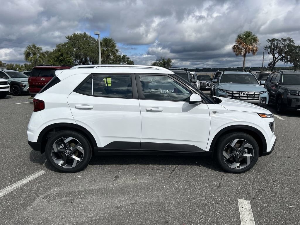 New 2026 Hyundai Venue SEL image 10