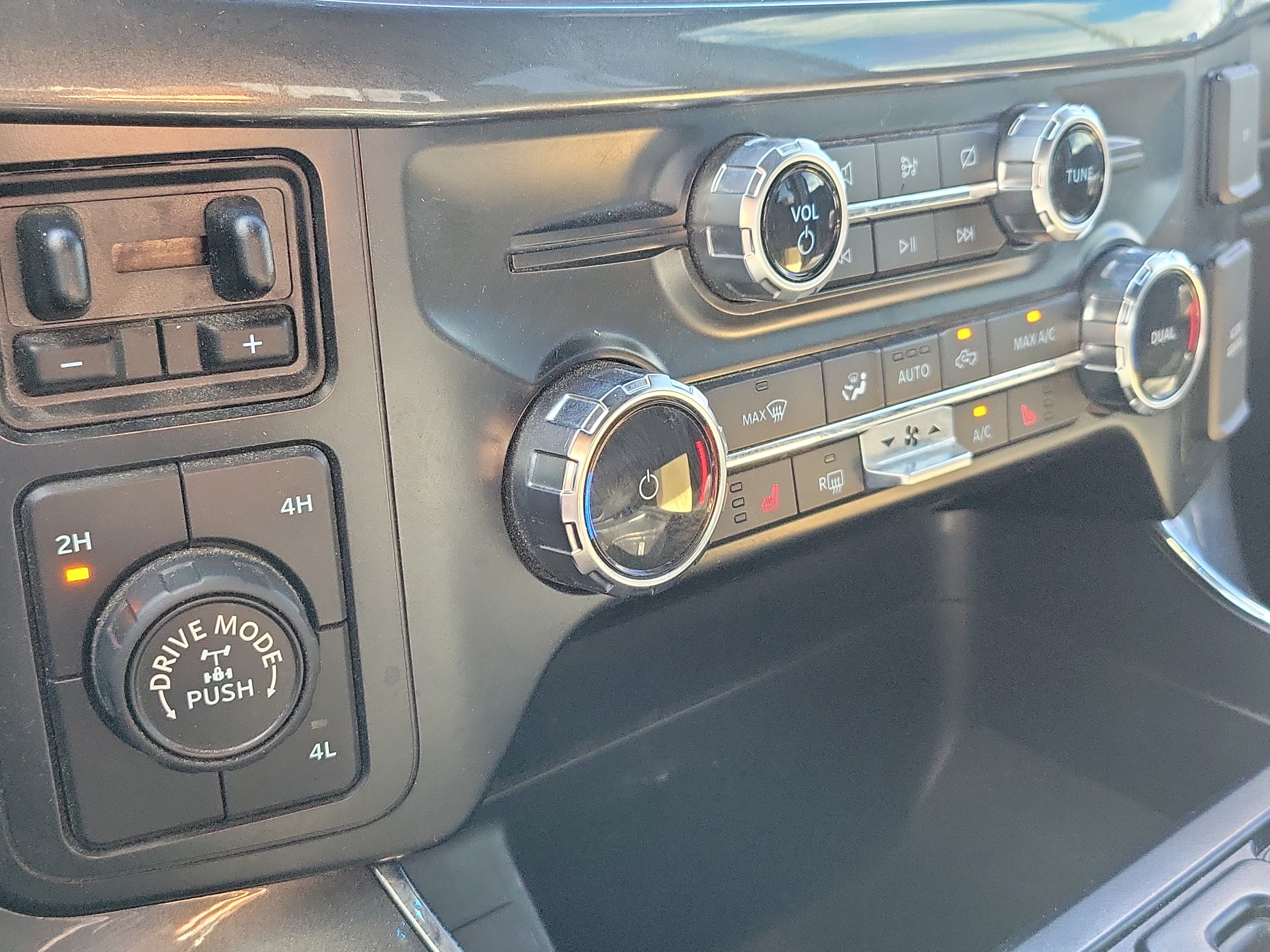 Used 2023 Ford F150 XLT w/ Equipment Group 302A High AWD/4WD image 26