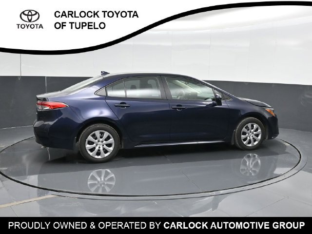 Used 2026 Toyota Corolla LE FWD image 4