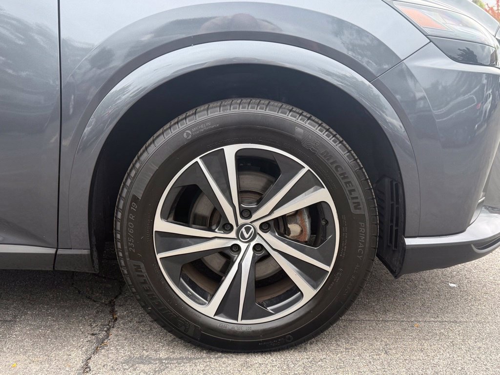 Used 2024 Lexus RX 350h w/ Accessory Package (Z1) AWD/4WD image 29
