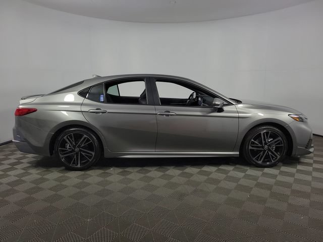 Used 2026 Toyota Camry XSE FWD image 10