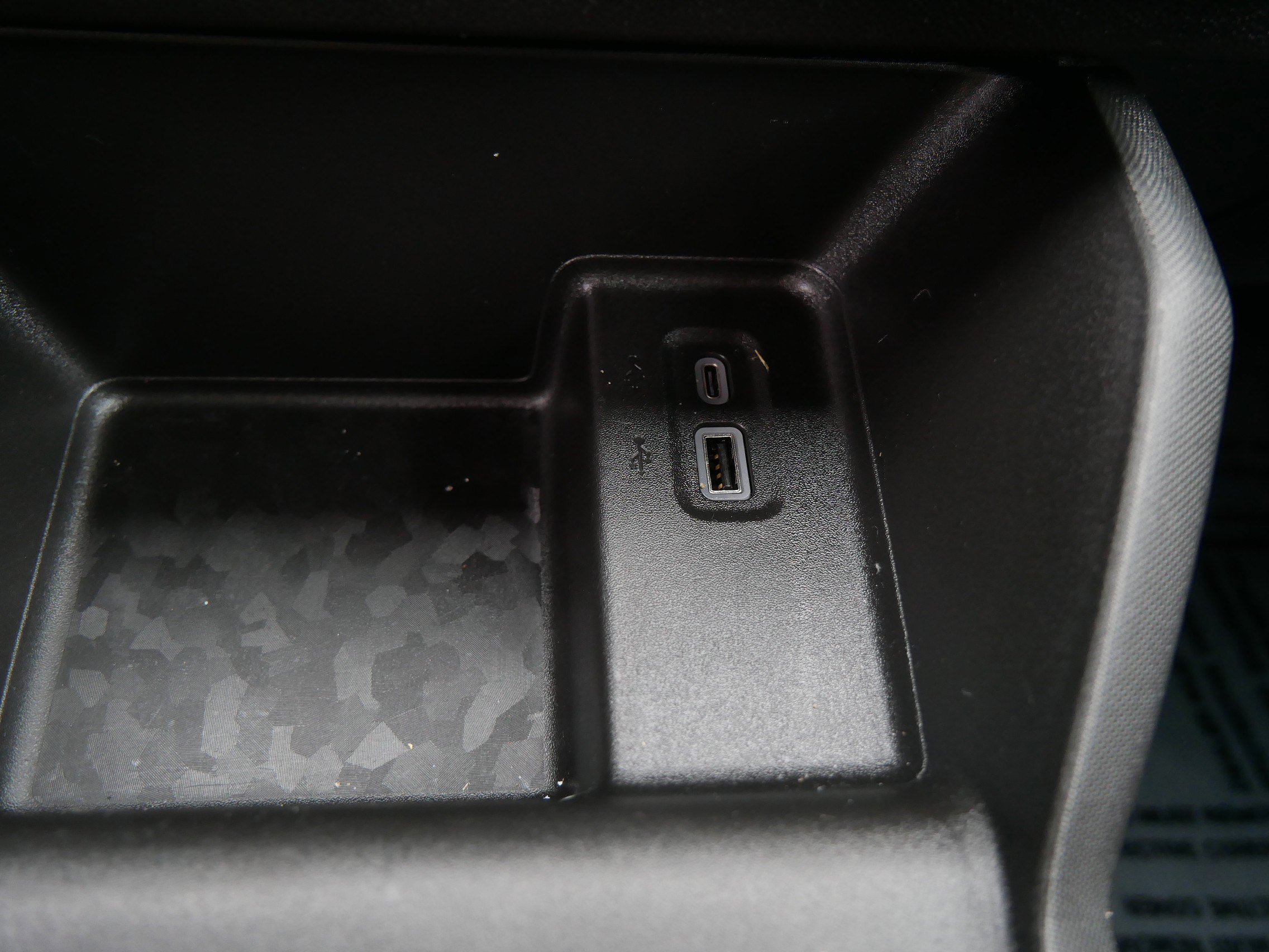 Used 2024 Chevrolet Colorado W/T image 31