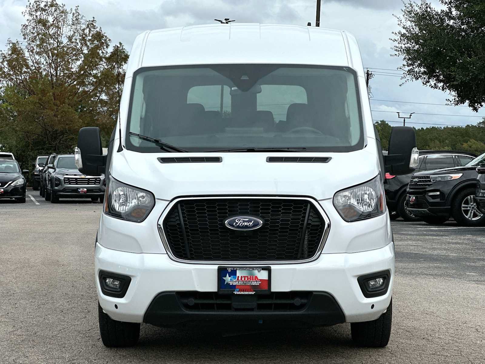 Used 2025 Ford Transit 350 XLT RWD image 10