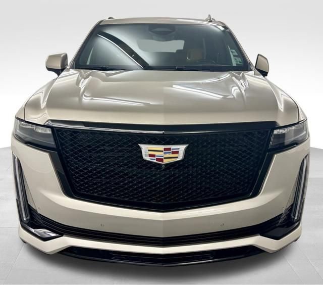 Used 2021 Cadillac Escalade Sport image 3