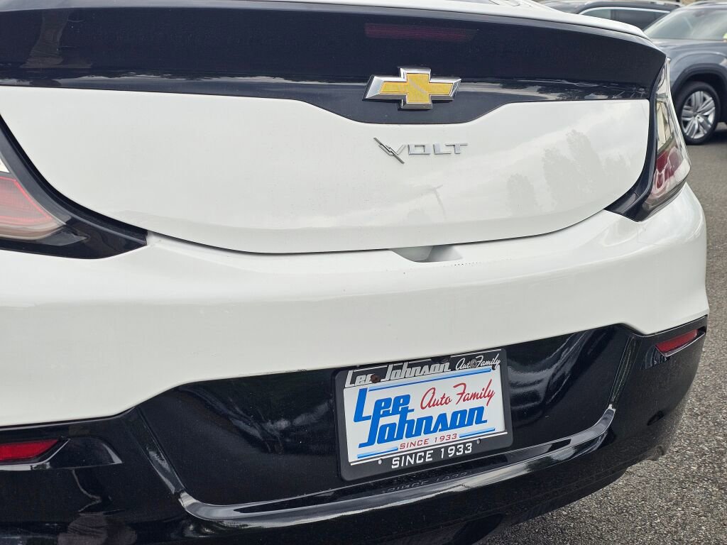 Used 2018 Chevrolet Volt LT FWD image 23