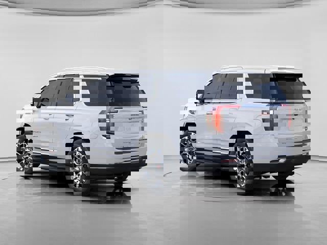 New 2026 GMC Yukon Elevation image 3