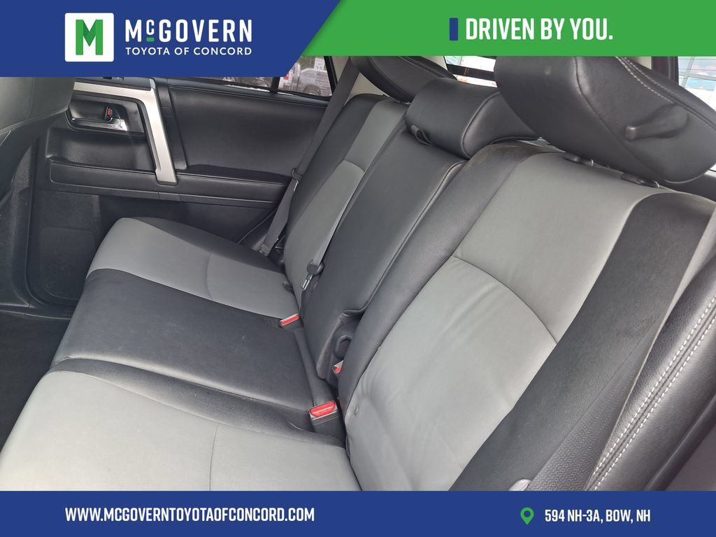 Used 2020 Toyota 4Runner SR5 Premium w/ Moonroof Package AWD/4WD image 16